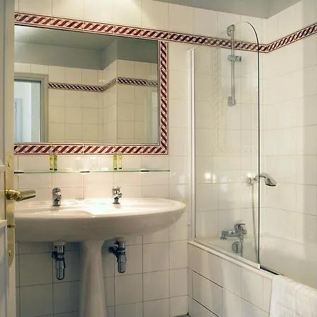 Hotell Mansart - Esprit De France 4*