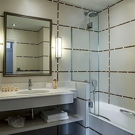 Hotel Mansart - Esprit De France 4*