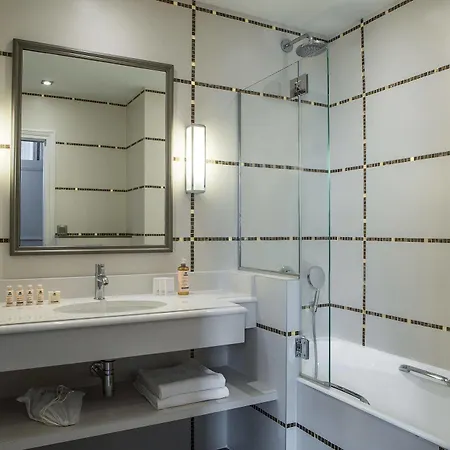 Mansart - Esprit De France Hotell 4*